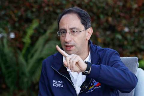 Impuestos saludables, que busca eliminar José M. Restrepo, sí sirven: esto dice la evidencia