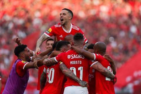 Tras una gran temporada, Benfica se proclamó campeón de la liga portuguesa