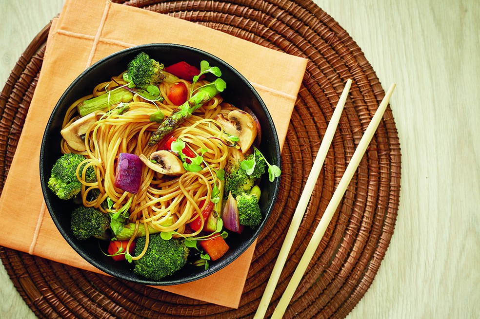 251 NOODLES CON VEGETALES -002 984x655