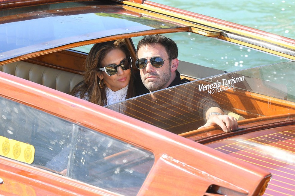 JLo y Ben Affleck llegaron radiantes a Venecia