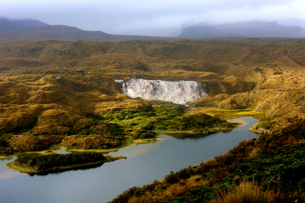 La laguna del Otún está ubicada en el departamento de Risaralda y limita con el Parque Natural los Nevados. Tuvo una ampliación de 6.578 a 167.452,9 hectáreas. / Wikimedia