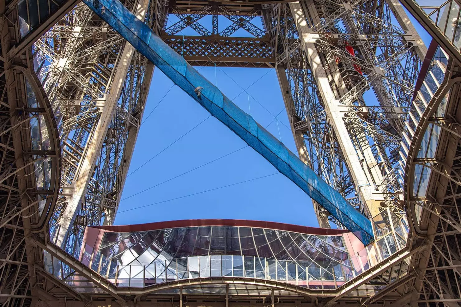 Disponible entre el 17 de marzo y el 3 de mayo de 2026, “El Vértigo en la Torre” combina adrenalina y paisaje en un mismo trayecto.