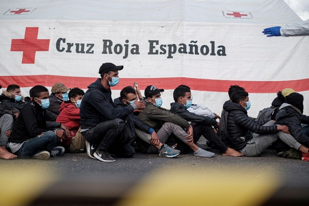 El plan de respuesta centra sus esfuerzos en dar una solución de alojamiento insuficiente y deja de lado otras medidas como la repartición de migrantes.