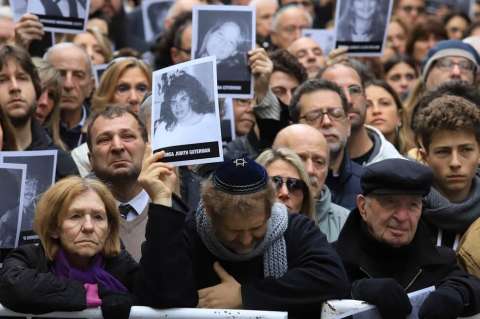 En fotos: Argentina conmemora el peor atentado terrorista de su historia, AMIA