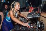 Paris Hilton cobra 2 millones de euros por cuatro noches como DJ