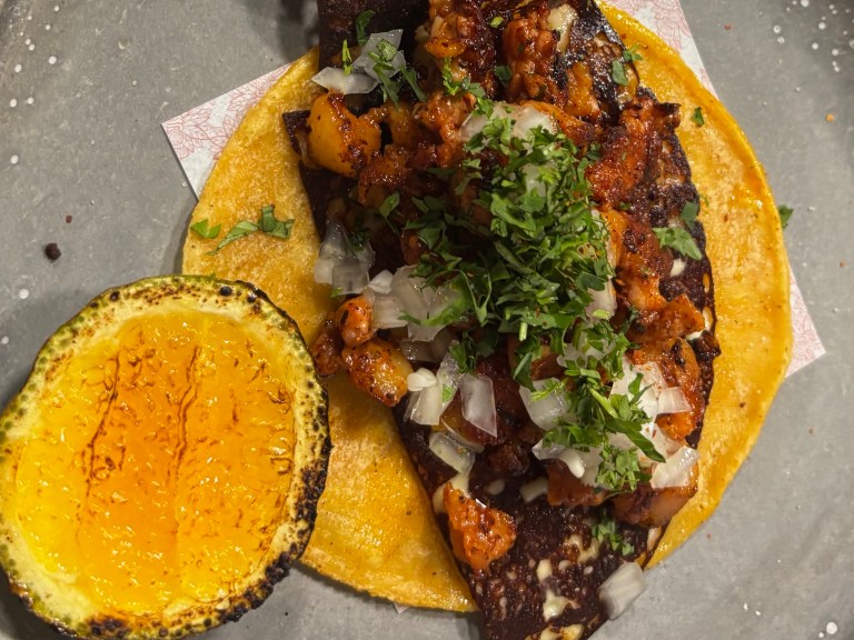 ¿Dónde y qué comer en Medellín? 10 lugares para ir