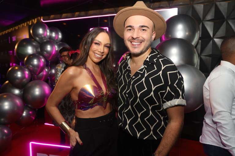 Por primera vez, grandes celebridades colombianas tuvieron la oportunidad de caminar sobre la alfombra roja de los People's Choice Awards.