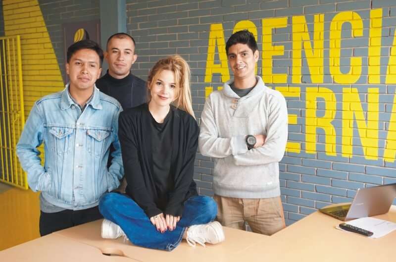 John Jairo Calderón, Juan Manuel León, Johana Bahamón y Julián Petrel, miembros de Agencia Interna.  / Cortesía Fundación Acción Interna