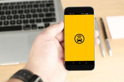 Multan a Easy Taxi Colombia con $516 millones