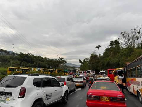 Levantaron bloqueo en la vía Manizales – Pereira, ¿qué pasó?