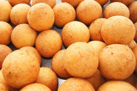 Receta: ¿Cómo preparar unos deliciosos buñuelos rellenos?
