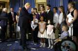 Trump pone a prueba la unión de los republicanos con nuevo debate sobre el Obamacare
