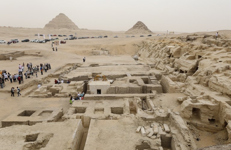 Arqueólogos revelan nuevos hallazgos en la necrópolis de Saqqara, en Egipto