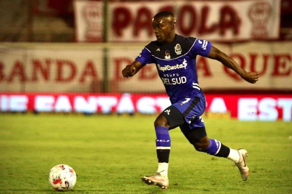 El jugador colombiano es uno de los más destacados en Gimnasia y Esgrima de La Plata.