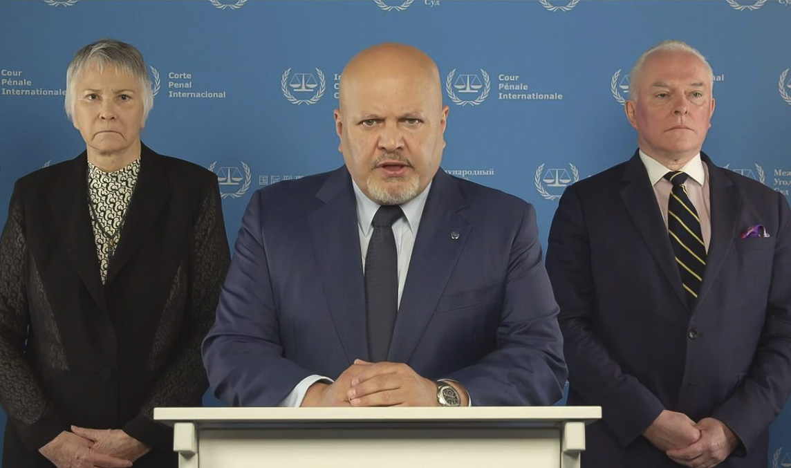 La Haya, 20 may (EFE).- El fiscal de la Corte Penal Internacional (CPI), Karim Khan, ha solicitado este lunes al tribunal la emisión de órdenes de arresto contra el primer ministro israelí, Benjamin Nentanyahu, así como el líder de Hamas, Yahya Sinwar, por presuntos crímenes de guerra y de lesa humanidad. EFE/CPI - SOLO USO EDITORIAL/SOLO DISPONIBLE PARA ILUSTRAR LA NOTICIA QUE ACOMPAÑA (CRÉDITO OBLIGATORIO) -