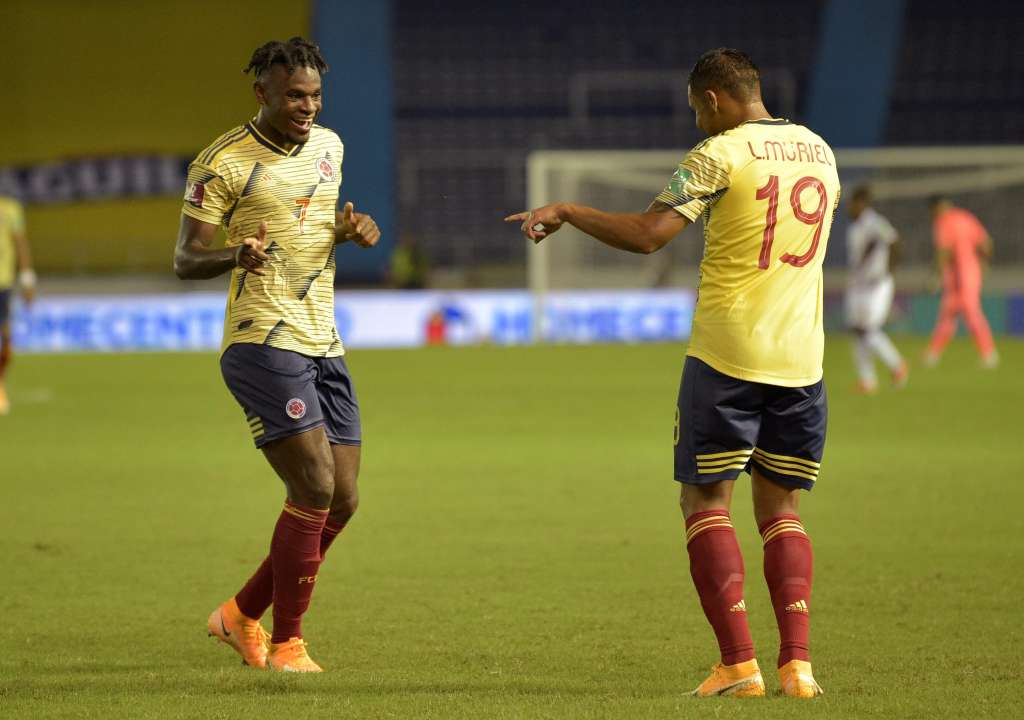 Dos jugadores de fútbol