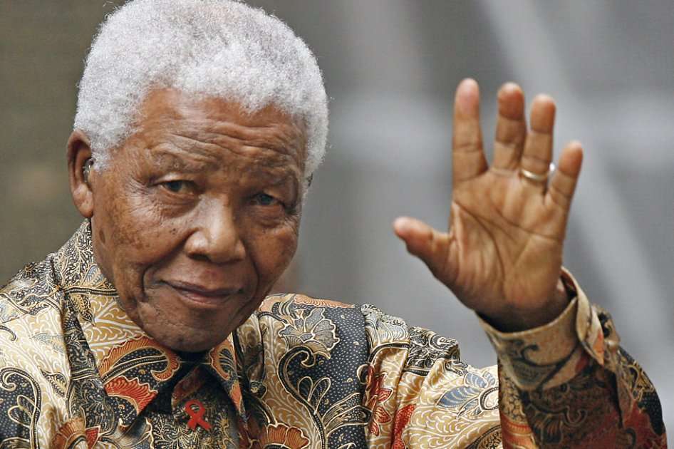Nelson Mnadela, foto de archivo de 2003/ AFP