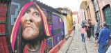 Una noche en la plaza donde nació Bogotá