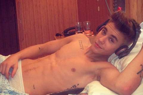 Justin Bieber contrata guardaespalda para que le vigile el sueño