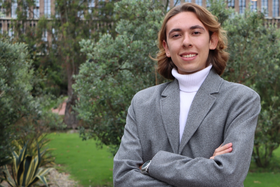 Santiago Monsalve Silva es estudiante de Licenciatura en Ciencias Naturales e Ingeniería Química de la Universidad de La Sabana.