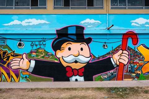 Este es el mural que realizó el artista estadounidense Alec Monopoly en Medellín (imágenes)