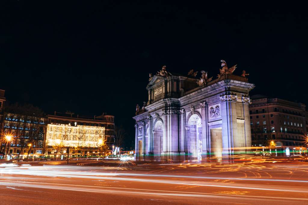 Puerta de Alcalá en Madrid, España.