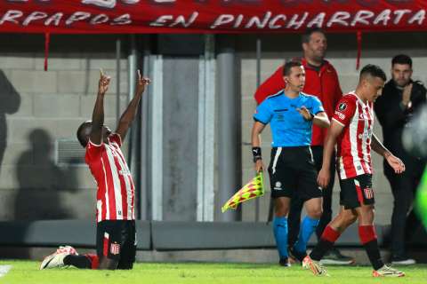 ¿El mejor gol de la temporada? Cetré anotó con una chilena impresionante: video