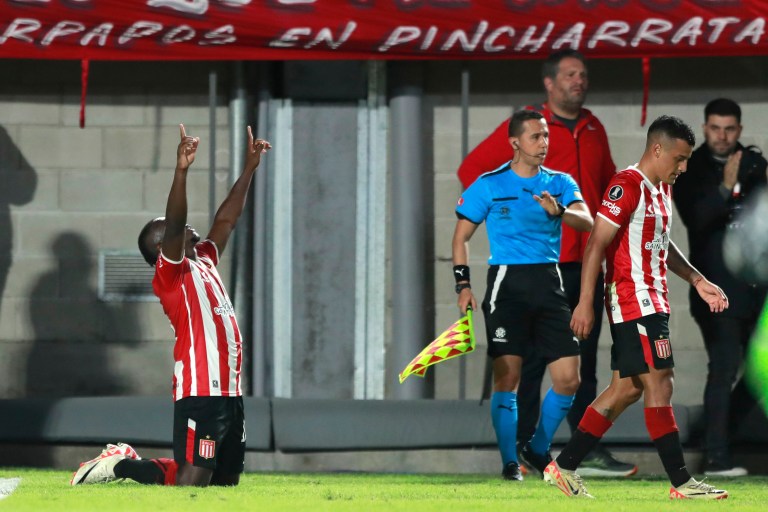 Edwuin Cetré le dio la victoria a Estudiantes en Libertadores: vea el golazo