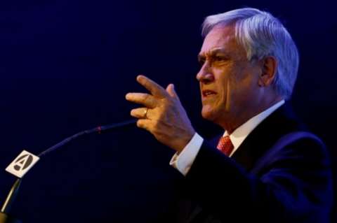 Gobierno chileno dice que Piñera "no ha estado a la altura" de un expresidente