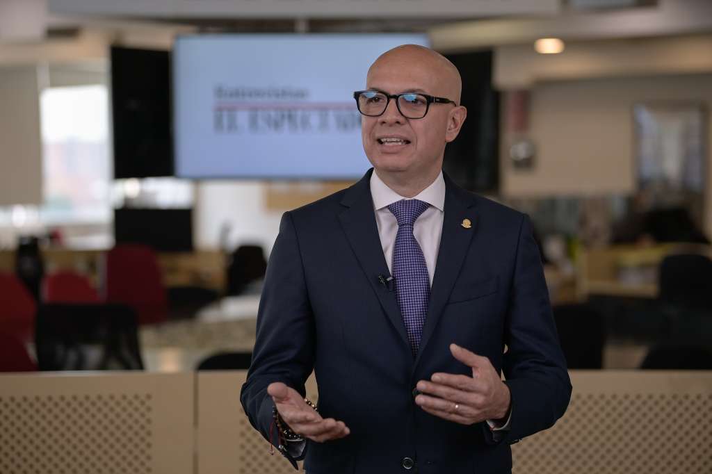 El magistrado Lenis, de la Sala Laboral, fue elegido como presidente de la Corte para 2026.