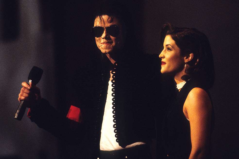 Lisa Marie Presley, ex de Michael Jackson, vivió 2 meses con el cadáver de su hijo