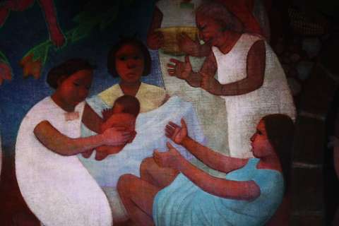 El arte de parir en el monte