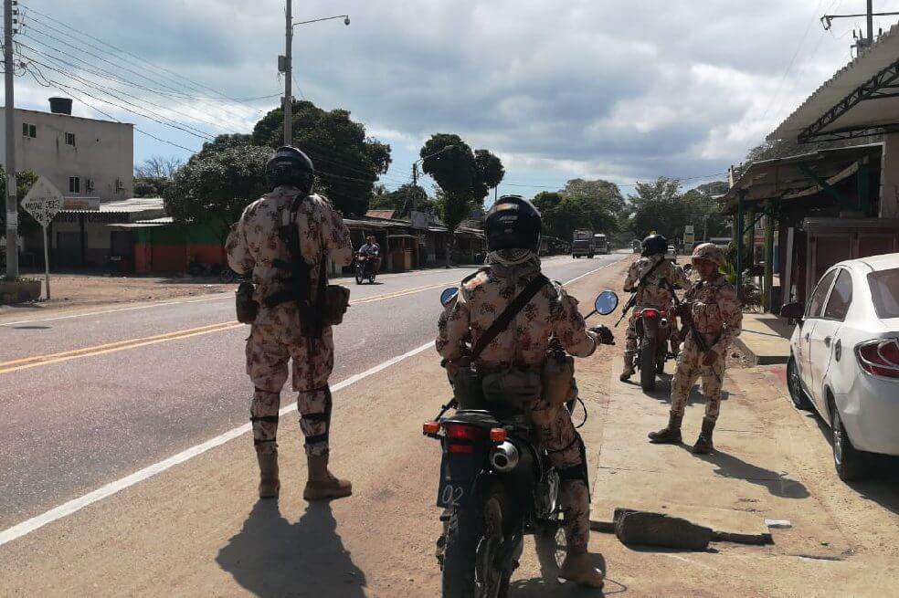 El Gaula de la Policía presente en la troncal del Caribe tras supuesto panfleto que advertía presunto paro armado en la vía. / Cortesía