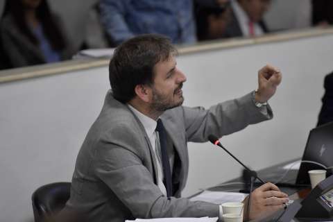 Radican ponencia de archivo de reforma a la salud