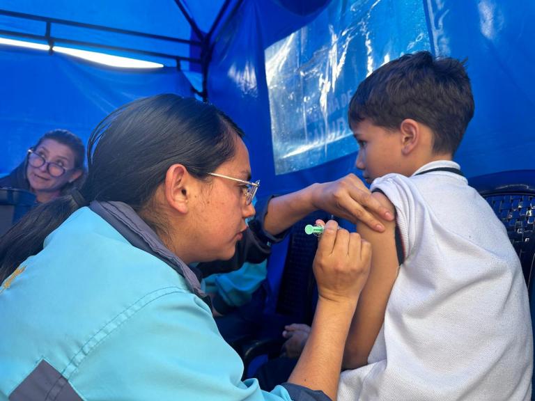 Bogotá tendrá más de 200 puntos de vacunación este 25 de abril: así funcionará la jornada