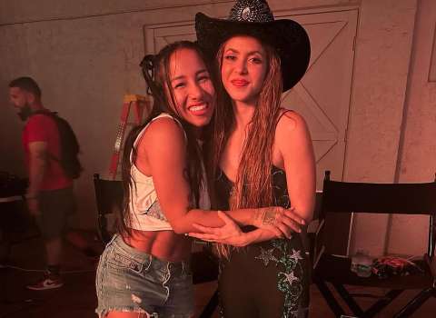 Ella es la bailarina colombiana que Shakira descubrió en IG y lleva en su gira