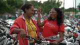 La historia de Yamile y otros 3.000 estudiantes que recibieron bicicletas para ir al colegio