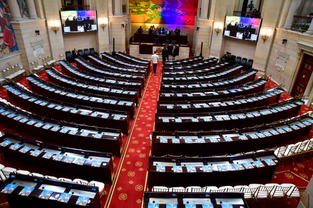 Congreso vacío previo a la instalación del congreso de la república para el periodo 2026 - 2030