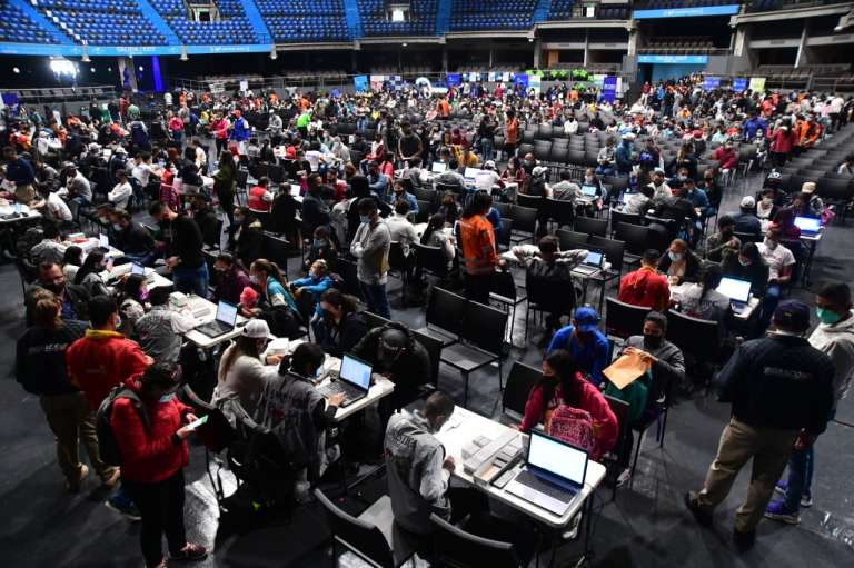 Esta semana se llevó a cabo la primera entrega masiva de documentos del Estatuto Temporal de Protección (ETP) para migrantes venezolanos.