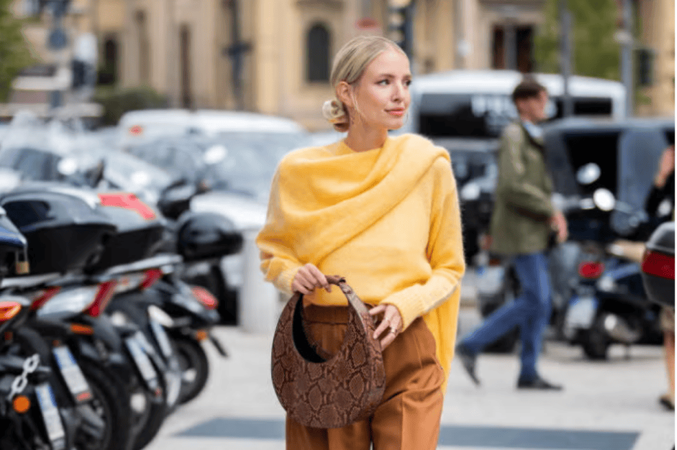 Bolso animal print en tendencias de bolsos 2024