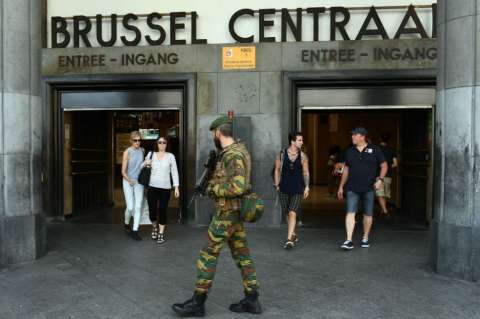 En Bruselas detuvieron a ocho personas sospechosas de terroristas