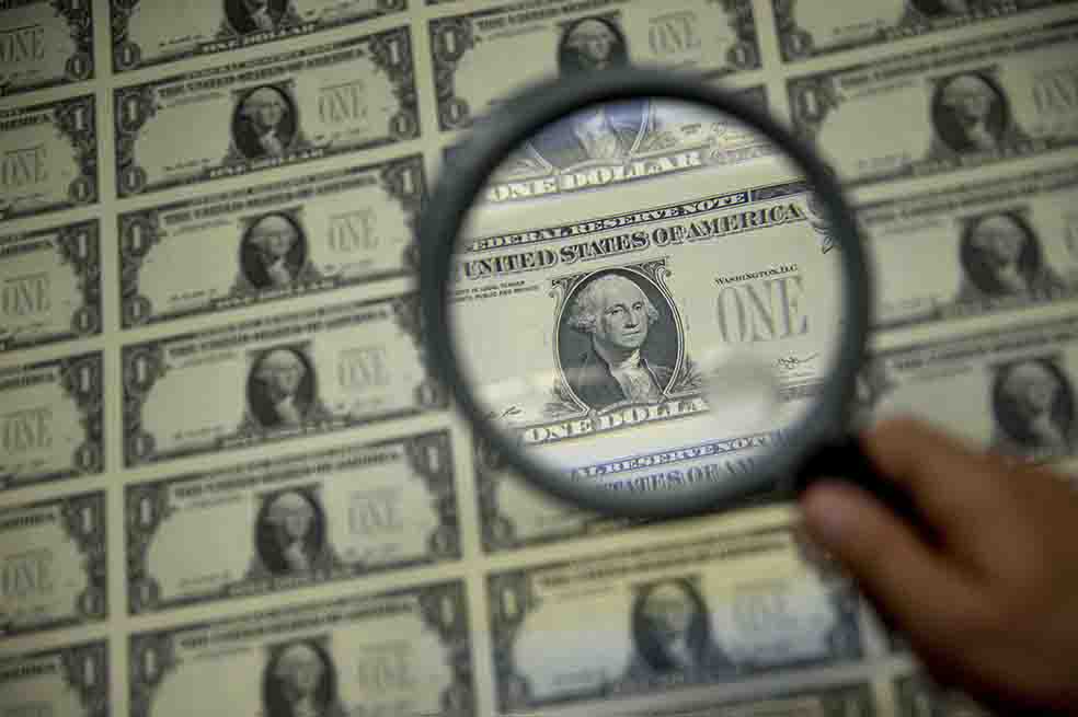 El dólar se vería afectado por los resultados que registró el PIB en su más reciente trimestre.