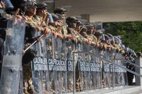 Un plan secreto del Pentágono busca crear nuevas tropas antidisturbios en EE. UU.
