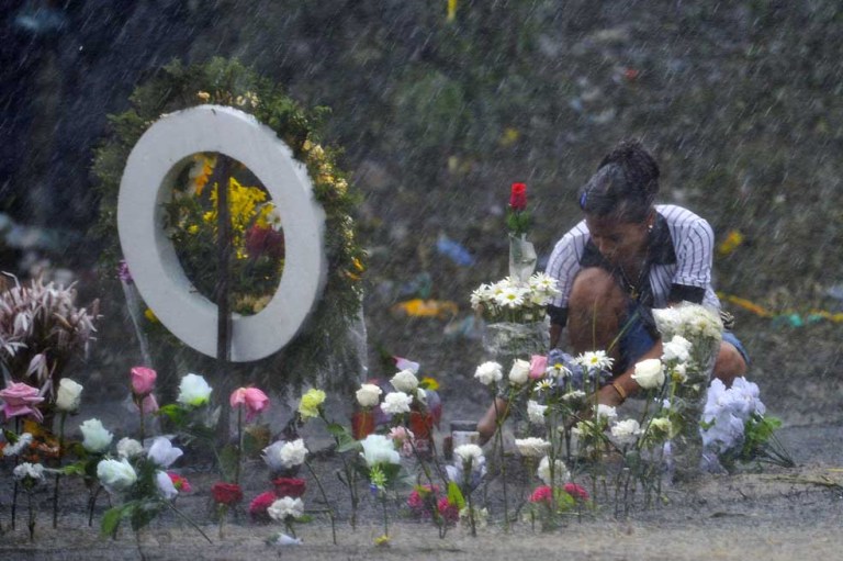 A la espera de cuerpos de los ángeles de Fundación