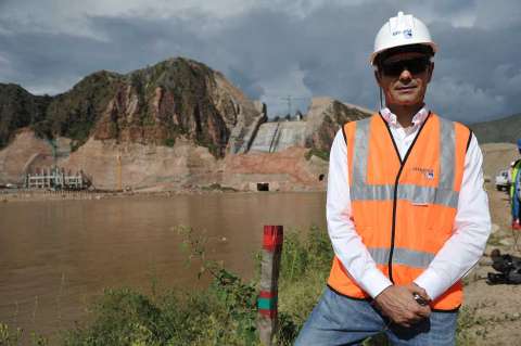Se levanta el gigante de El Quimbo