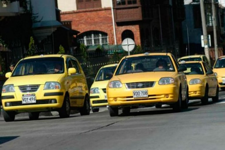 Concejo de Bogotá asegura que zonas especiales para taxis no funcionan
