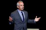 “Tengo un par de mascota”: los cuervos del candidato Robert F. Kennedy Jr.