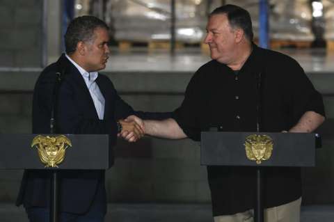 Pompeo a Duque: aumento del narcotráfico en Colombia es “problema heredado”