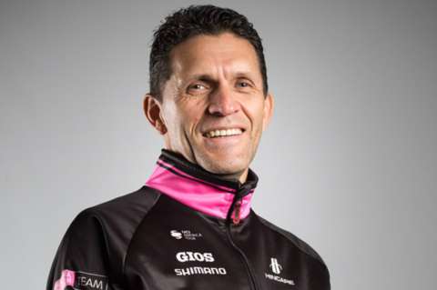 Óscar Vargas: "Queremos llevar a ciclistas colombianos a la cúspide mundial"