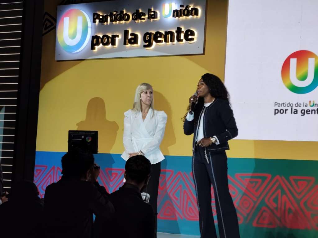 Dilian Francisca Toro y Caterine Ibarguen
